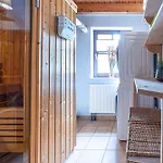 Wellnessparadies Mit Sauna Und Whirlpool Feriehus *