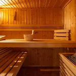 Wellnessparadies Mit Sauna Und Whirlpool Krakow am See