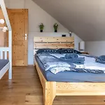 Wellnessparadies Mit Sauna Und Whirlpool Feriehus