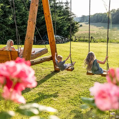 펜션 Wellnessparadies Mit Sauna Und Whirlpool