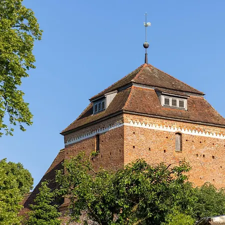 Wellnessparadies Mit Sauna Und Whirlpool *