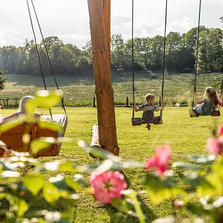 펜션 Wellnessparadies Mit Sauna Und Whirlpool 크라코프암지