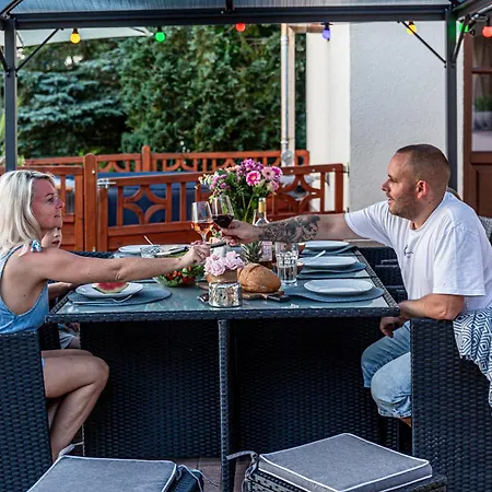 펜션 Wellnessparadies Mit Sauna Und Whirlpool 크라코프암지