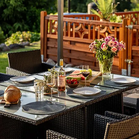 펜션 Wellnessparadies Mit Sauna Und Whirlpool *