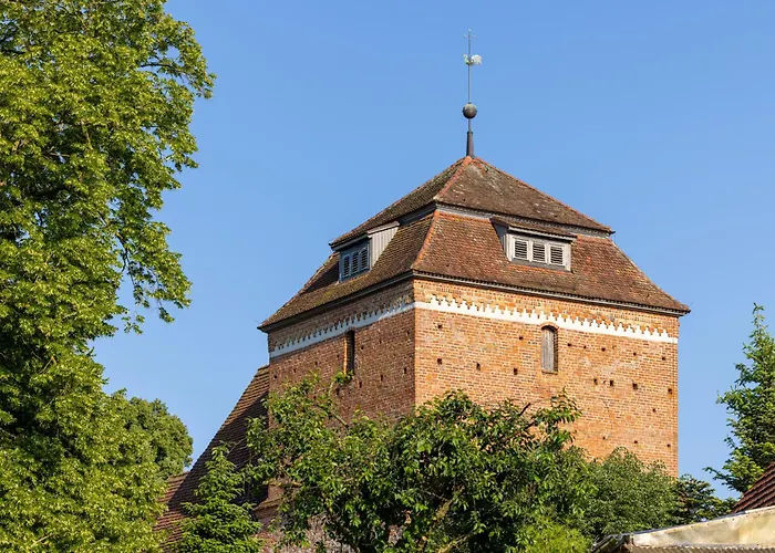 Wellnessparadies Mit Sauna Und Whirlpool *
